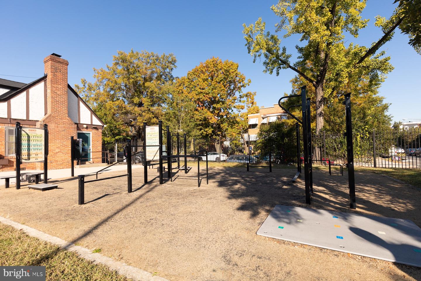 627 PRINCETON PL NW, WASHINGTON, District Of Columbia 20010, 4 Bedrooms Bedrooms, ,3 BathroomsBathrooms,Residential,For sale,627 PRINCETON PL NW,DCDC2232084 MLS # DCDC2232084