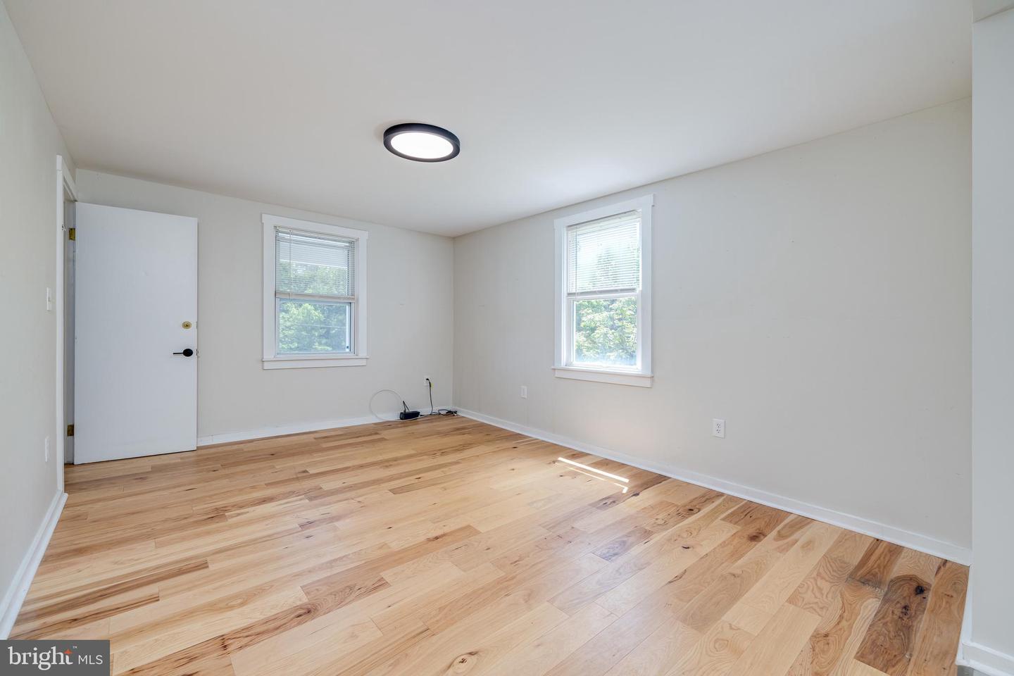 102 S HAWKSBILL ST, LURAY, Virginia 22835, 2 Bedrooms Bedrooms, ,2 BathroomsBathrooms,Residential,For sale,102 S HAWKSBILL ST,VAPA2004934 MLS # VAPA2004934