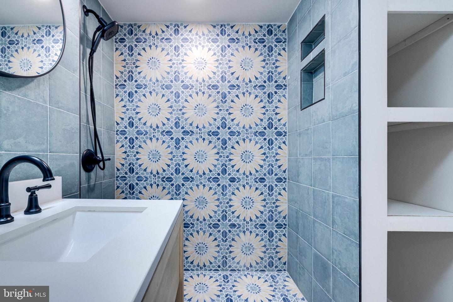 102 S HAWKSBILL ST, LURAY, Virginia 22835, 2 Bedrooms Bedrooms, ,2 BathroomsBathrooms,Residential,For sale,102 S HAWKSBILL ST,VAPA2004934 MLS # VAPA2004934