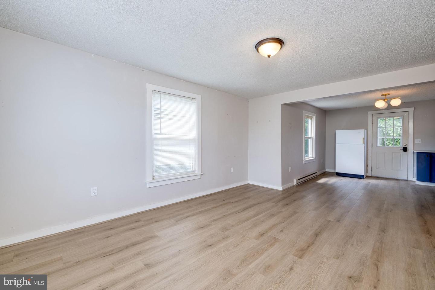 102 S HAWKSBILL ST, LURAY, Virginia 22835, 2 Bedrooms Bedrooms, ,2 BathroomsBathrooms,Residential,For sale,102 S HAWKSBILL ST,VAPA2004934 MLS # VAPA2004934