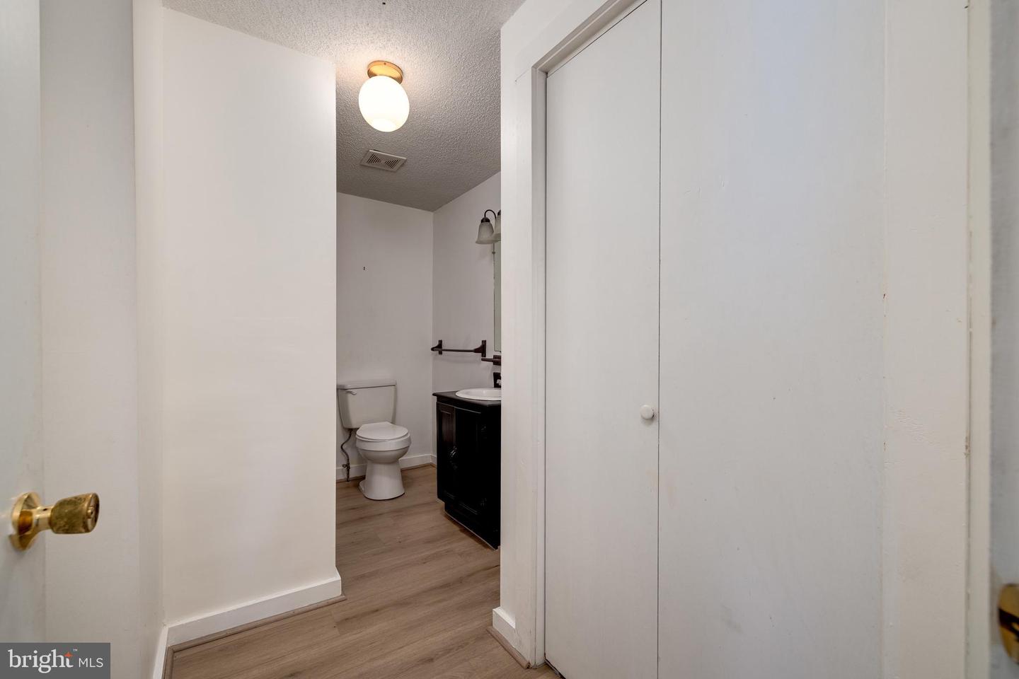 102 S HAWKSBILL ST, LURAY, Virginia 22835, 2 Bedrooms Bedrooms, ,2 BathroomsBathrooms,Residential,For sale,102 S HAWKSBILL ST,VAPA2004934 MLS # VAPA2004934