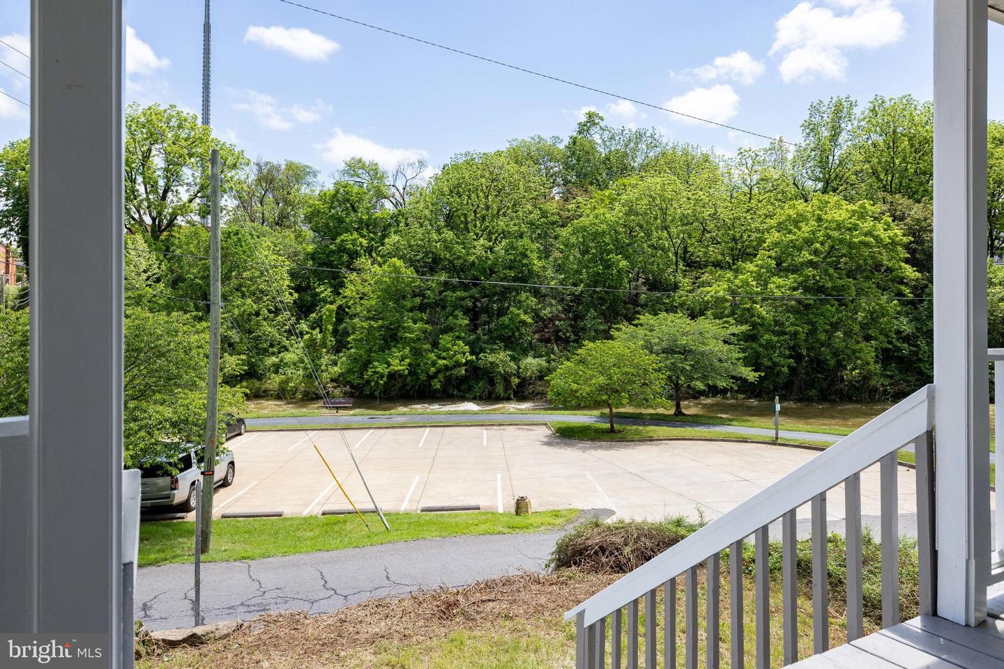 102 S HAWKSBILL ST, LURAY, Virginia 22835, 2 Bedrooms Bedrooms, ,2 BathroomsBathrooms,Residential,For sale,102 S HAWKSBILL ST,VAPA2004934 MLS # VAPA2004934