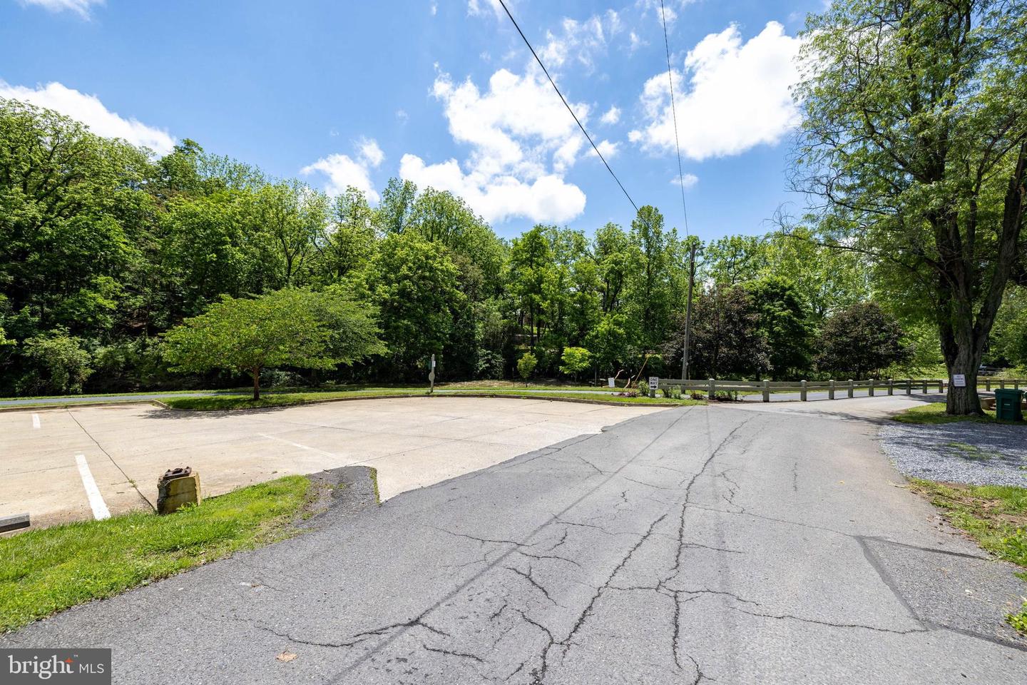 102 S HAWKSBILL ST, LURAY, Virginia 22835, 2 Bedrooms Bedrooms, ,2 BathroomsBathrooms,Residential,For sale,102 S HAWKSBILL ST,VAPA2004934 MLS # VAPA2004934