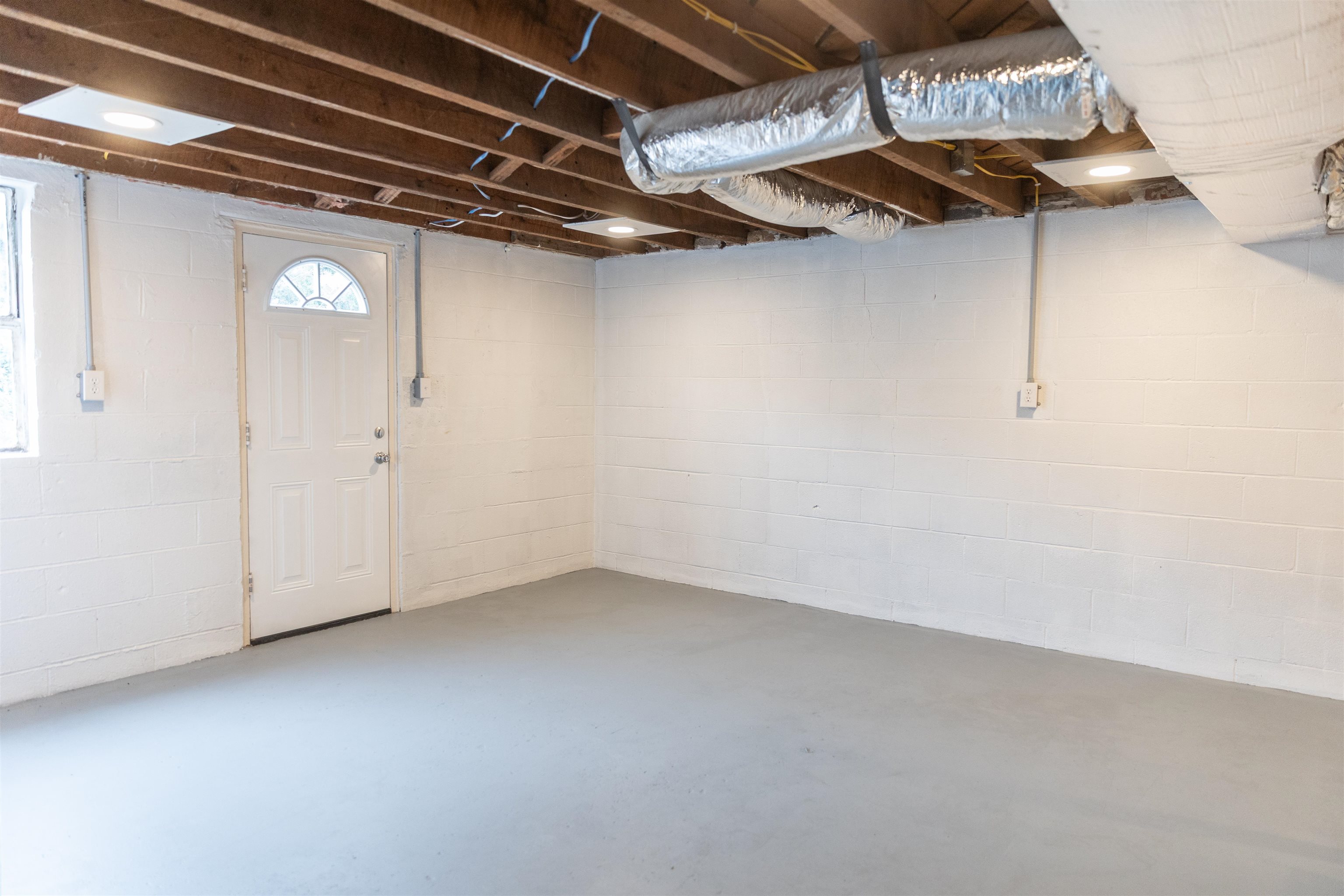 18 SW MERRYWOOD DR, LEXINGTON, Virginia 24450, 3 Bedrooms Bedrooms, ,2 BathroomsBathrooms,Residential,18 SW MERRYWOOD DR,671239 MLS # 671239 18 SW MERRYWOOD DR, LEXINGTON, Virginia 24450, 3 Bedrooms Bedrooms, ,2 BathroomsBathrooms,Residential,18 SW MERRYWOOD DR,671239 MLS # 671239