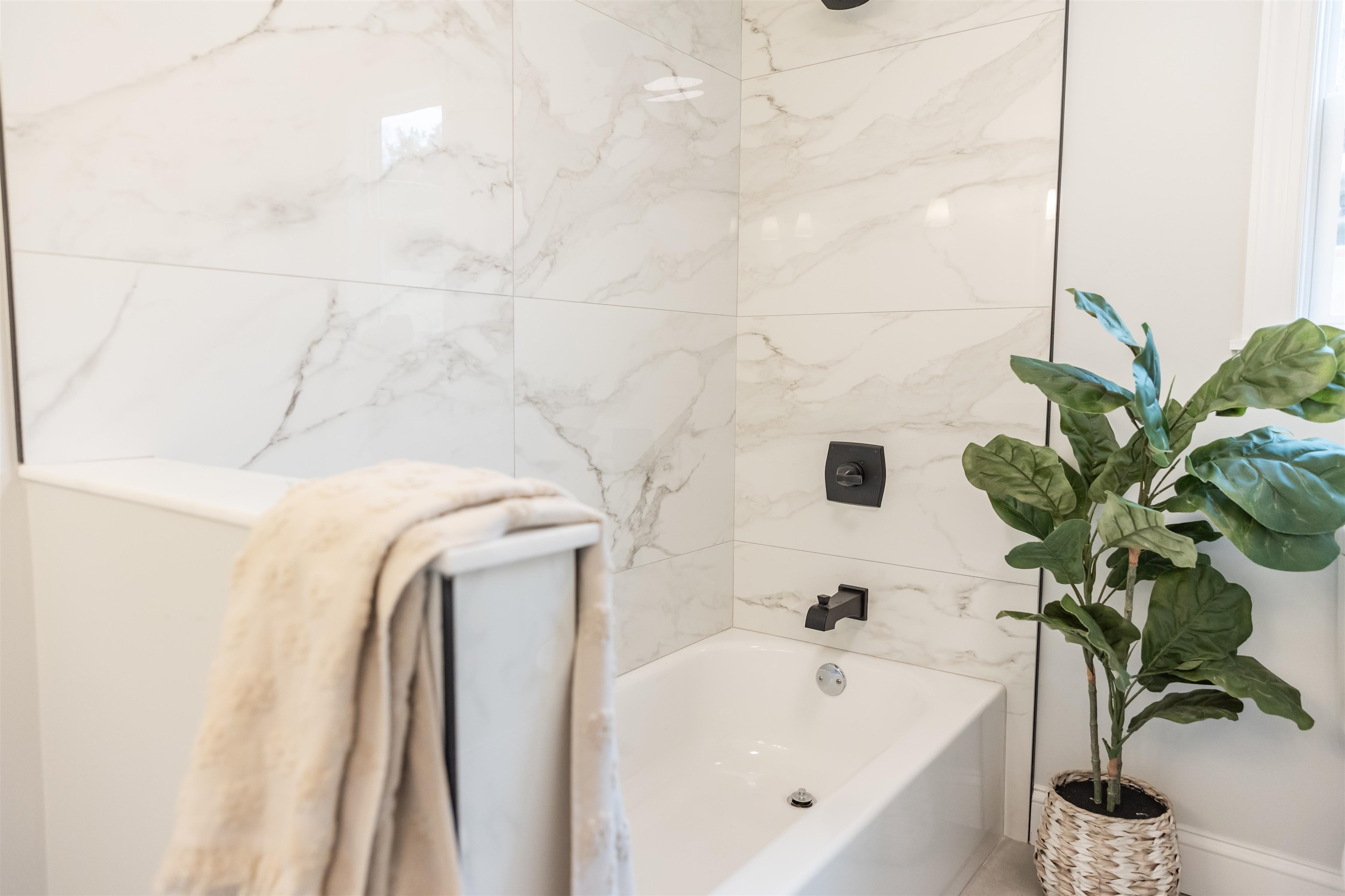 18 SW MERRYWOOD DR, LEXINGTON, Virginia 24450, 3 Bedrooms Bedrooms, ,2 BathroomsBathrooms,Residential,18 SW MERRYWOOD DR,671239 MLS # 671239 18 SW MERRYWOOD DR, LEXINGTON, Virginia 24450, 3 Bedrooms Bedrooms, ,2 BathroomsBathrooms,Residential,18 SW MERRYWOOD DR,671239 MLS # 671239