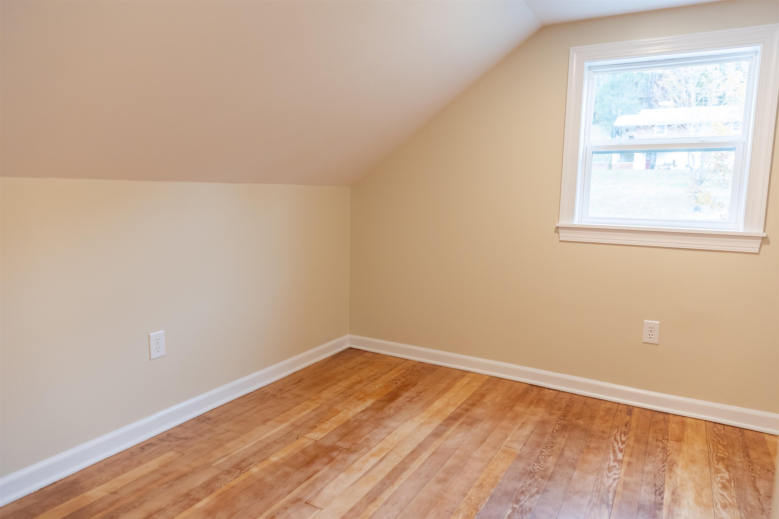 18 SW MERRYWOOD DR, LEXINGTON, Virginia 24450, 3 Bedrooms Bedrooms, ,2 BathroomsBathrooms,Residential,18 SW MERRYWOOD DR,671239 MLS # 671239 18 SW MERRYWOOD DR, LEXINGTON, Virginia 24450, 3 Bedrooms Bedrooms, ,2 BathroomsBathrooms,Residential,18 SW MERRYWOOD DR,671239 MLS # 671239