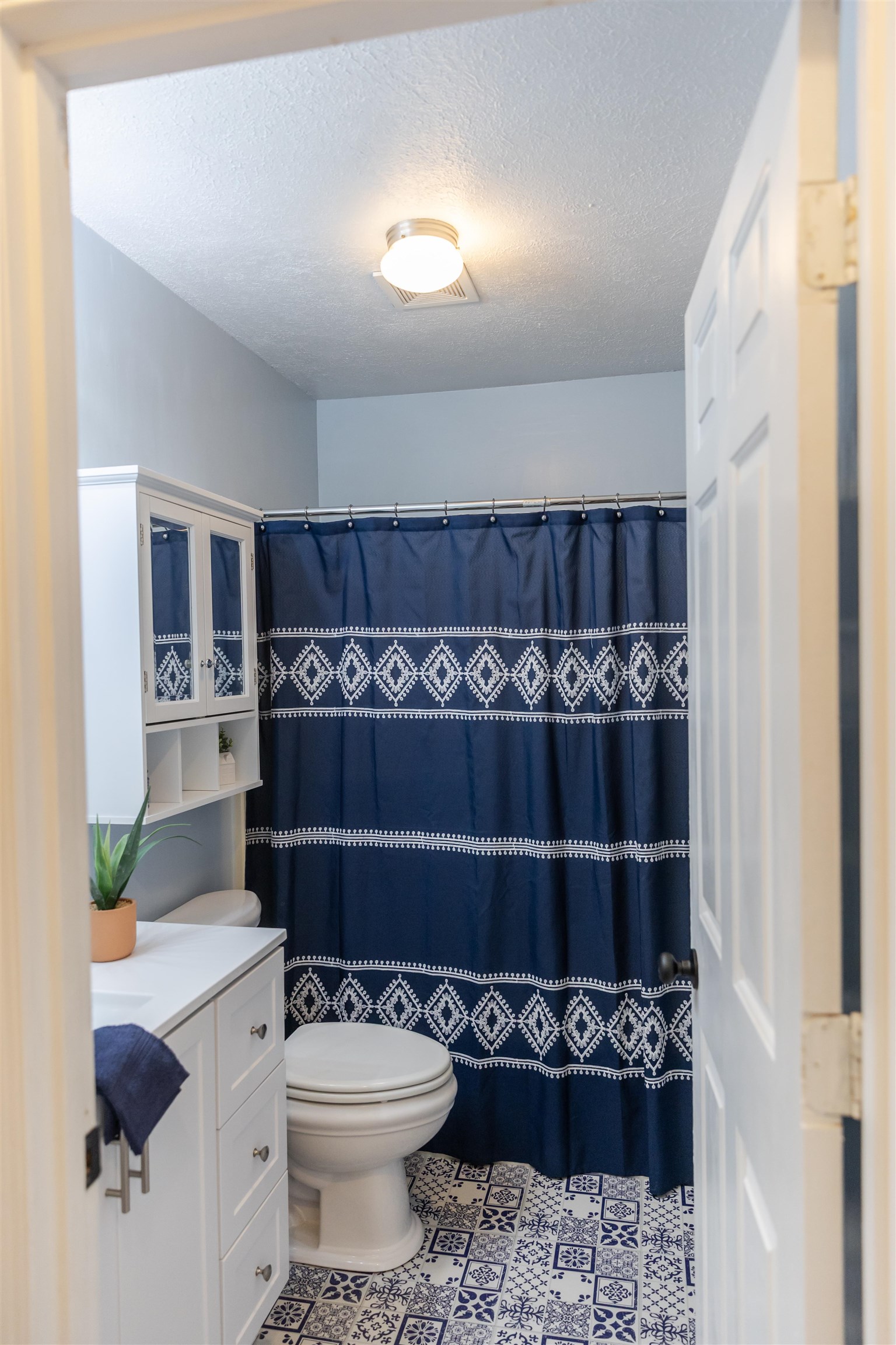 303 SE SUMMIT ST, LEXINGTON, Virginia 24450, 3 Bedrooms Bedrooms, ,2 BathroomsBathrooms,Residential,303 SE SUMMIT ST,671240 MLS # 671240