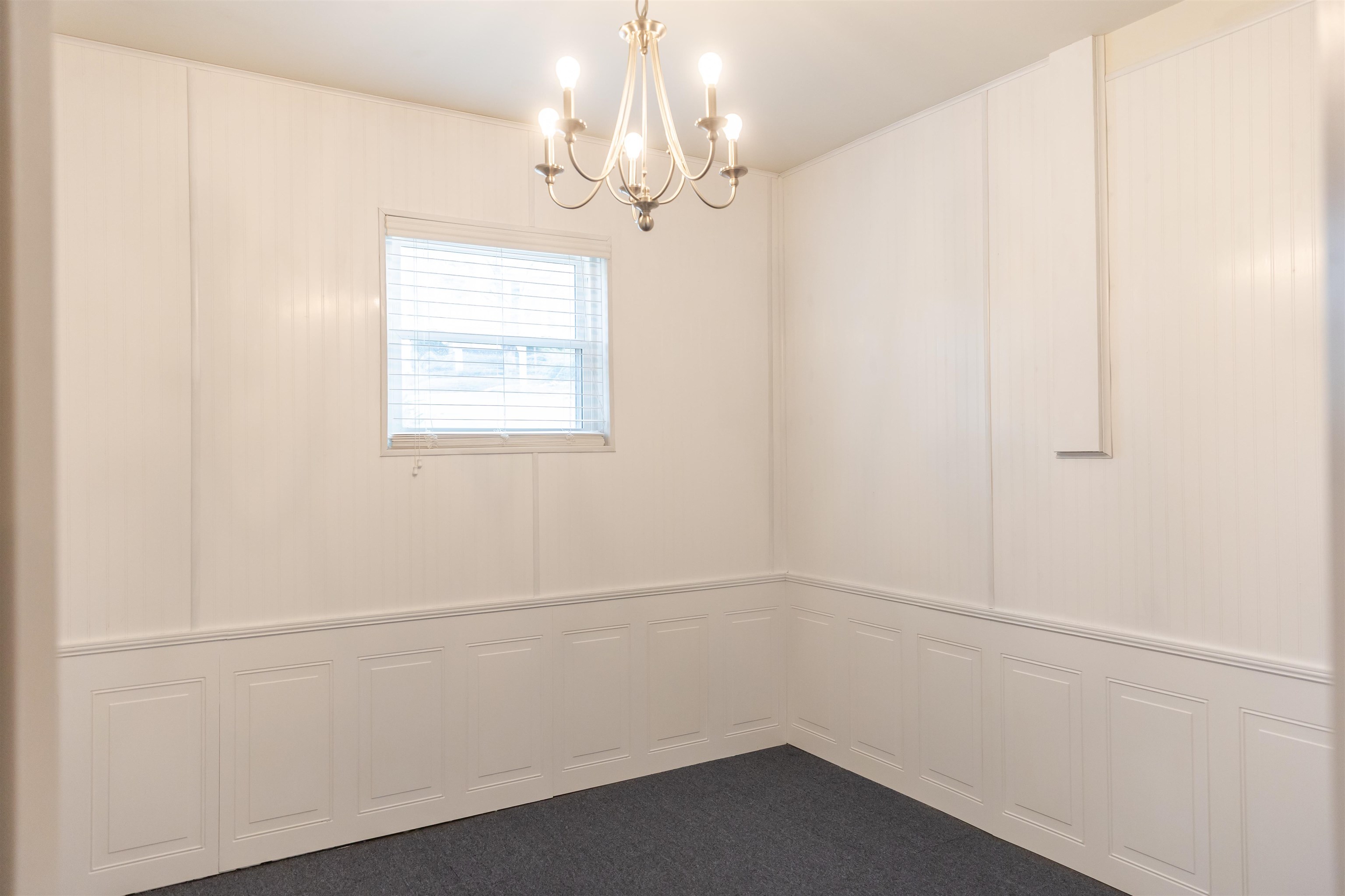 303 SE SUMMIT ST, LEXINGTON, Virginia 24450, 3 Bedrooms Bedrooms, ,2 BathroomsBathrooms,Residential,303 SE SUMMIT ST,671240 MLS # 671240