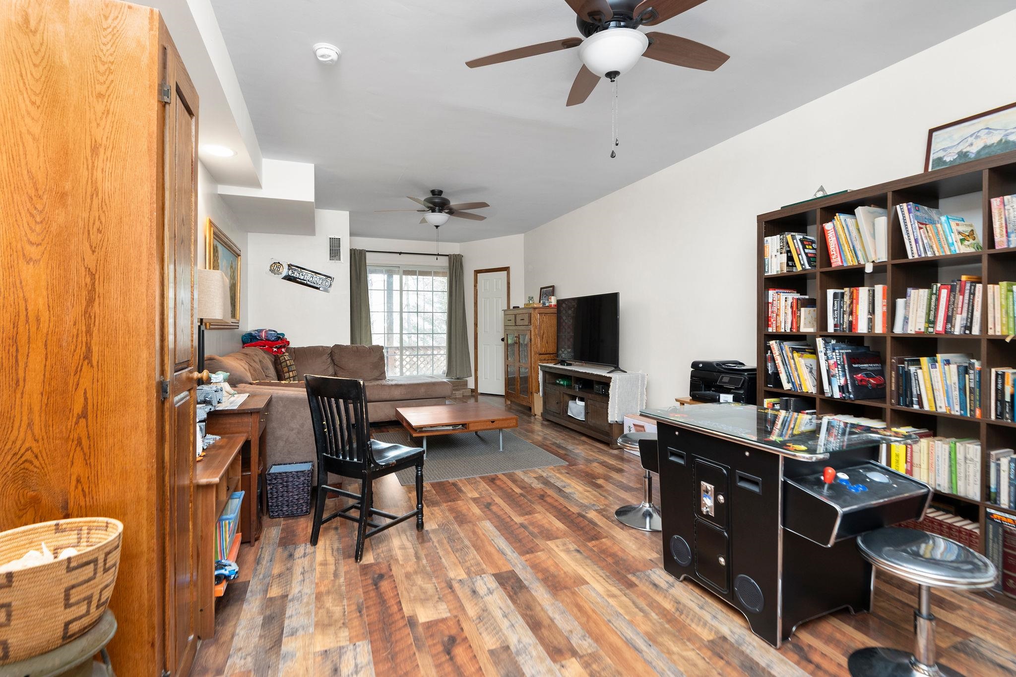 49 HILLANDALE DR, STAUNTON, Virginia 24401, 3 Bedrooms Bedrooms, ,2 BathroomsBathrooms,Residential,49 HILLANDALE DR,671245 MLS # 671245