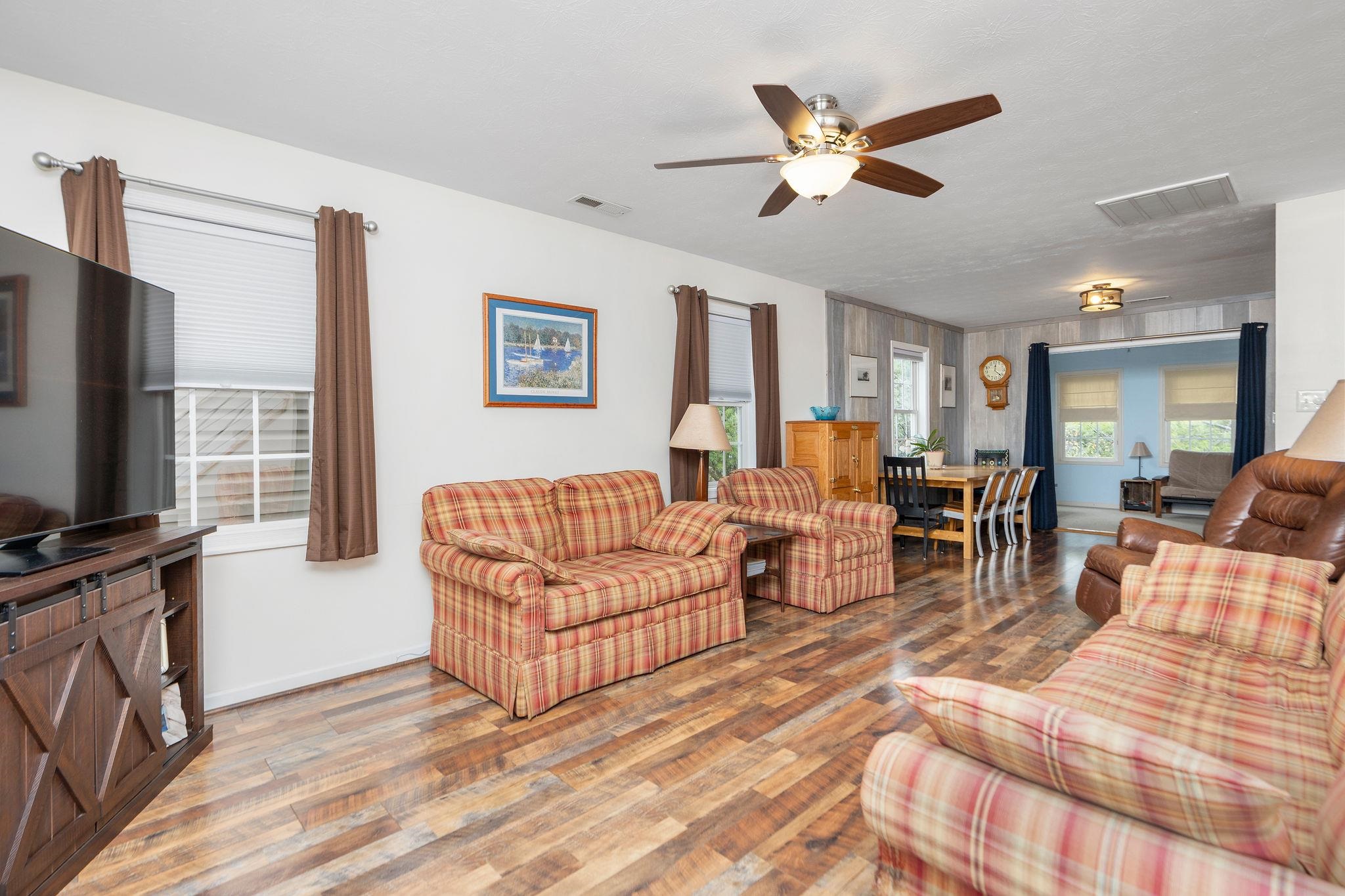 49 HILLANDALE DR, STAUNTON, Virginia 24401, 3 Bedrooms Bedrooms, ,2 BathroomsBathrooms,Residential,49 HILLANDALE DR,671245 MLS # 671245