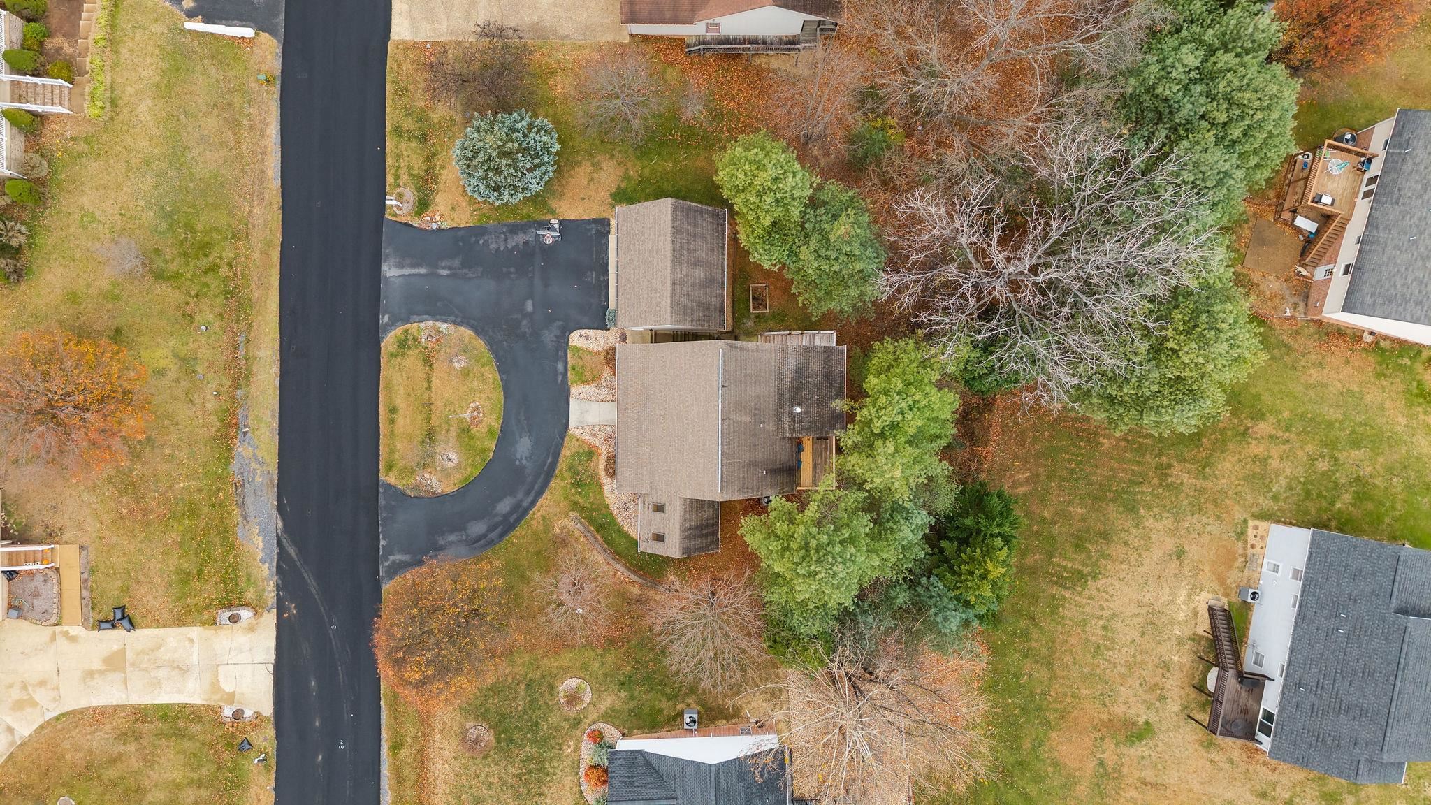 49 HILLANDALE DR, STAUNTON, Virginia 24401, 3 Bedrooms Bedrooms, ,2 BathroomsBathrooms,Residential,49 HILLANDALE DR,671245 MLS # 671245