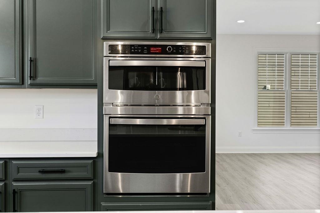 5 STUART JAMES CT, WAYNESBORO, Virginia 22980, 4 Bedrooms Bedrooms, ,3 BathroomsBathrooms,Residential,5 STUART JAMES CT,671248 MLS # 671248