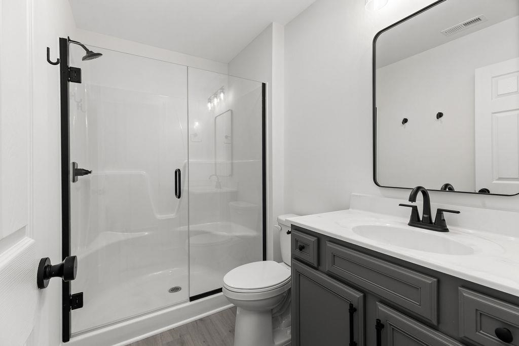 5 STUART JAMES CT, WAYNESBORO, Virginia 22980, 4 Bedrooms Bedrooms, ,3 BathroomsBathrooms,Residential,5 STUART JAMES CT,671248 MLS # 671248