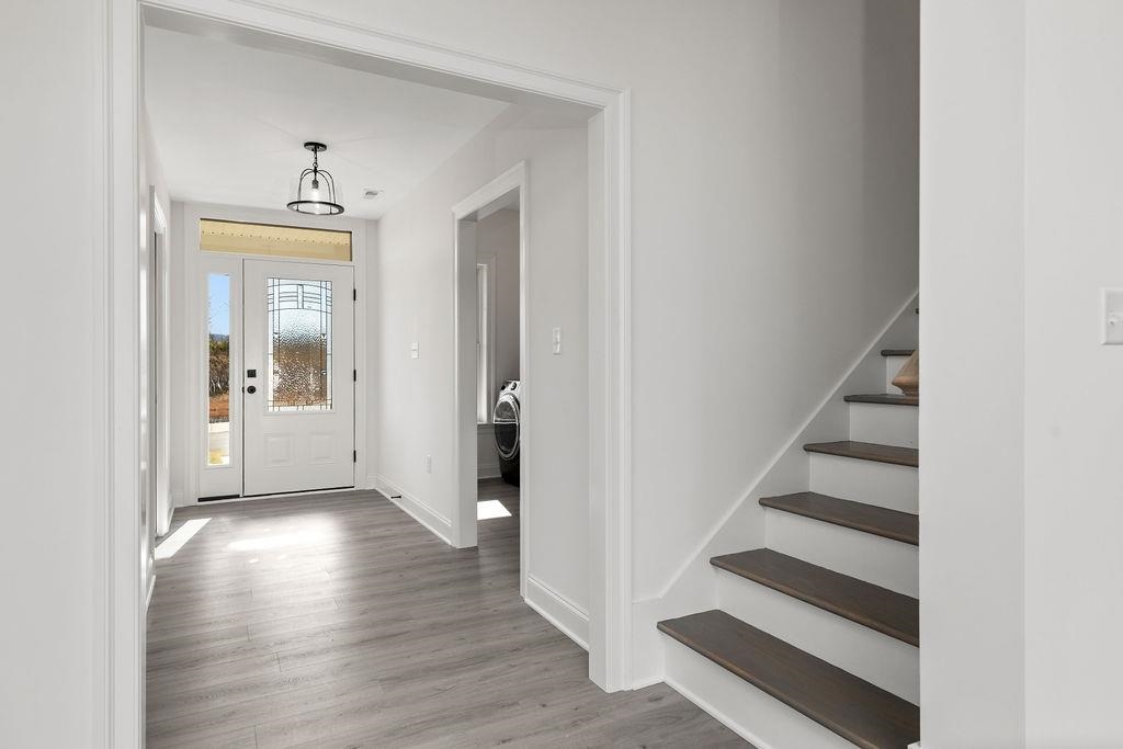 5 STUART JAMES CT, WAYNESBORO, Virginia 22980, 4 Bedrooms Bedrooms, ,3 BathroomsBathrooms,Residential,5 STUART JAMES CT,671248 MLS # 671248