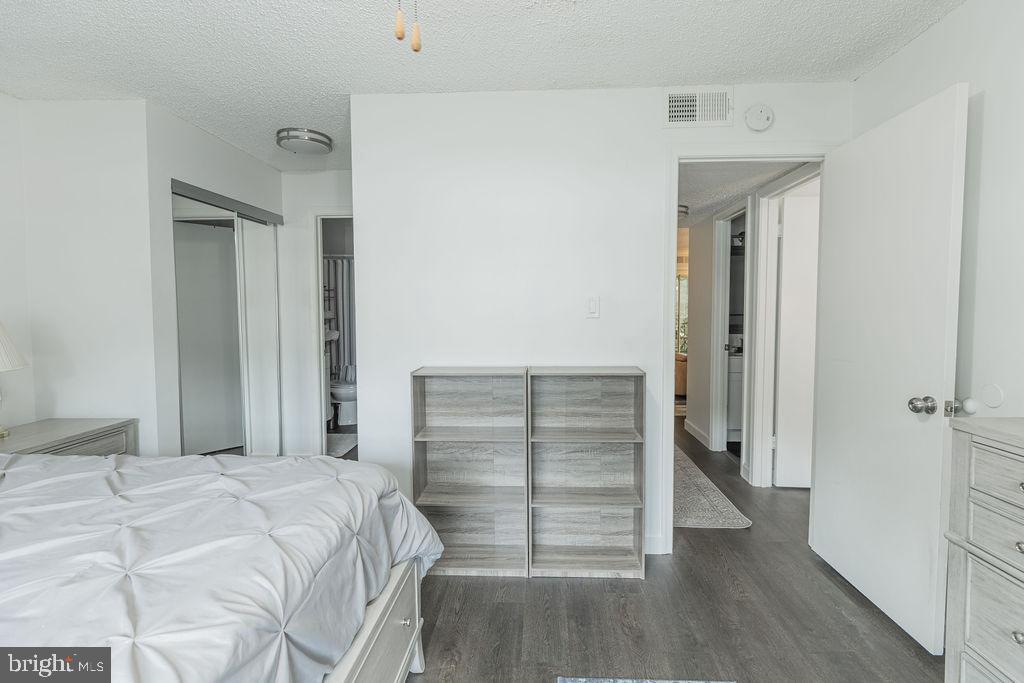 12240 STEVENSON CT #12240, WOODBRIDGE, Virginia 22192, 2 Bedrooms Bedrooms, 5 Rooms Rooms,2 BathroomsBathrooms,Residential,For sale,12240 STEVENSON CT #12240,VAPW2101772 MLS # VAPW2101772