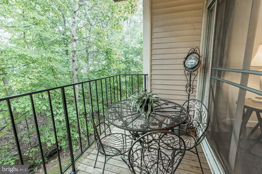 12240 STEVENSON CT #12240, WOODBRIDGE, Virginia 22192, 2 Bedrooms Bedrooms, 5 Rooms Rooms,2 BathroomsBathrooms,Residential,For sale,12240 STEVENSON CT #12240,VAPW2101772 MLS # VAPW2101772