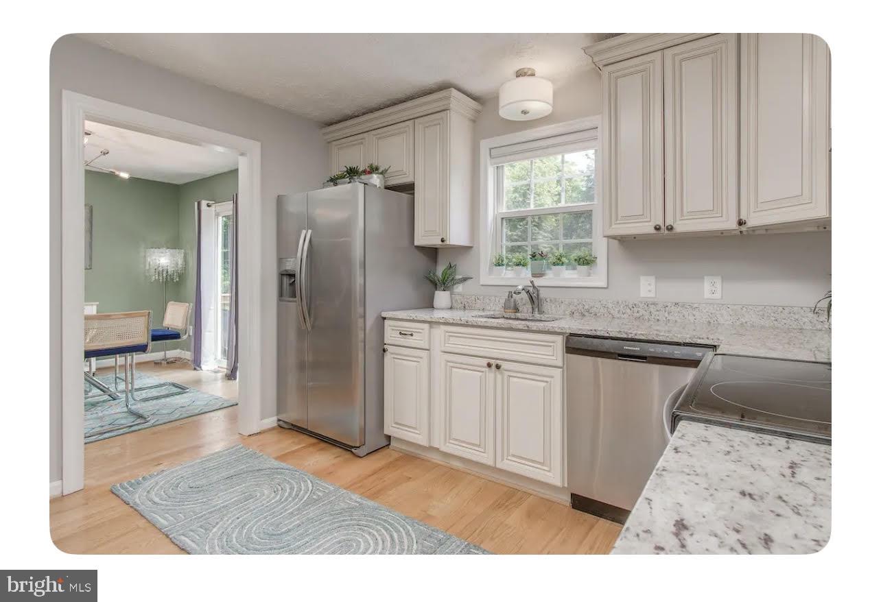 8 WHITING AVE, BOYCE, Virginia 22620, 3 Bedrooms Bedrooms, ,2 BathroomsBathrooms,Residential,For sale,8 WHITING AVE,VACL2006046 MLS # VACL2006046