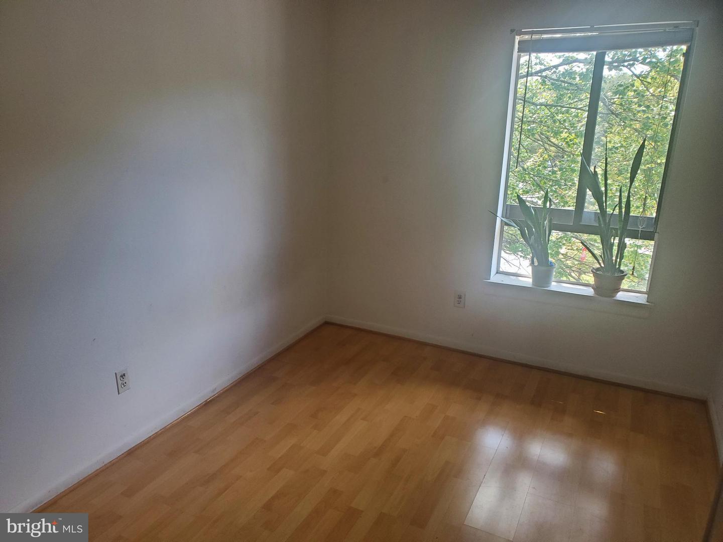 11604 STONEVIEW SQ #64/21C, RESTON, Virginia 20191, 3 Bedrooms Bedrooms, 5 Rooms Rooms,2 BathroomsBathrooms,Residential,For sale,11604 STONEVIEW SQ #64/21C,VAFX2267010 MLS # VAFX2267010