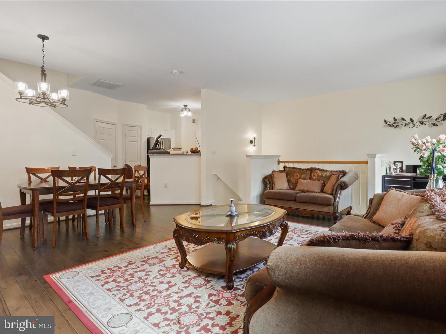 8065 NICOSH CIRCLE LN #55, FALLS CHURCH, Virginia 22042, 3 Bedrooms Bedrooms, ,3 BathroomsBathrooms,Residential,For sale,8065 NICOSH CIRCLE LN #55,VAFX2270072 MLS # VAFX2270072