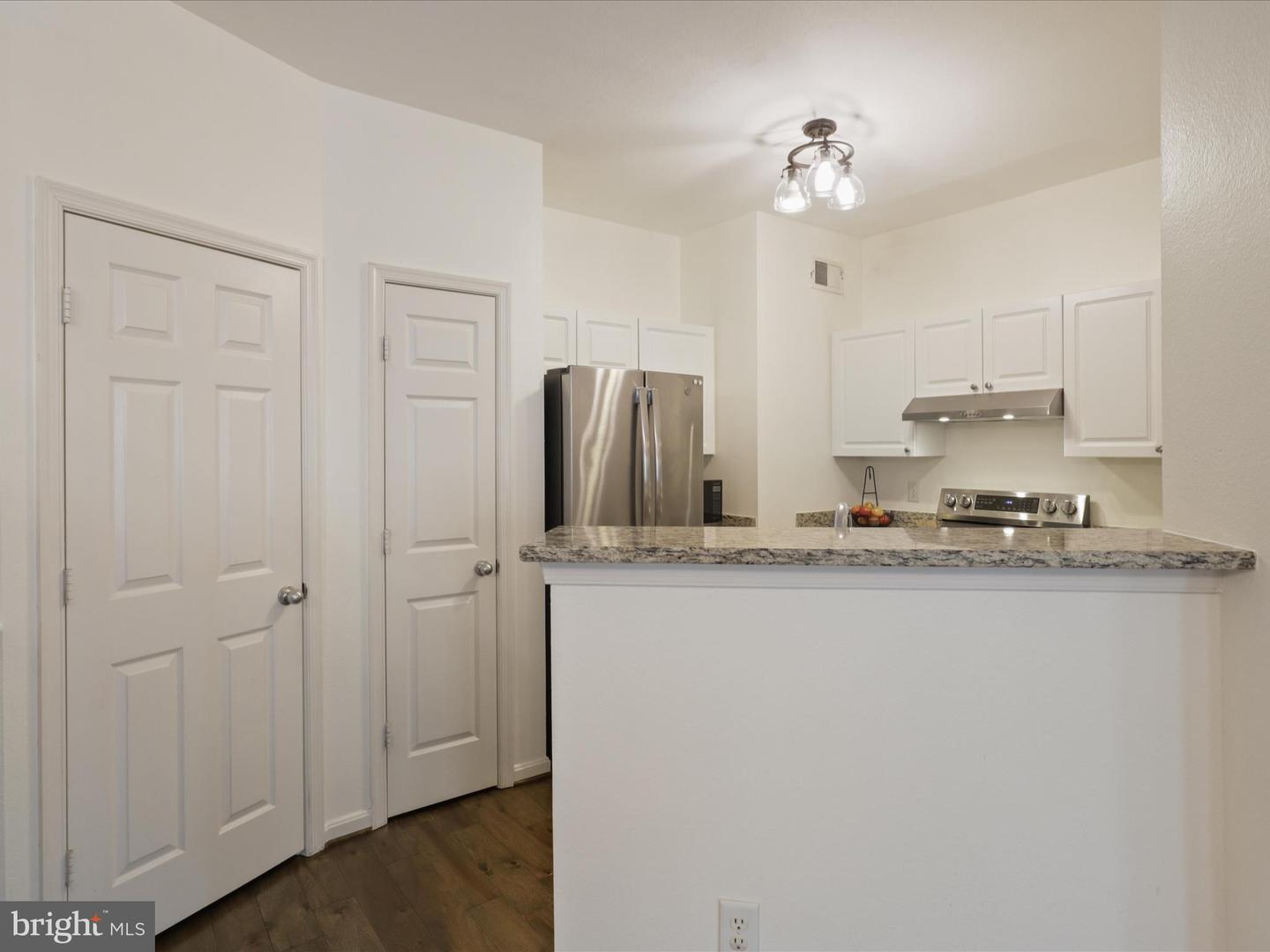 8065 NICOSH CIRCLE LN #55, FALLS CHURCH, Virginia 22042, 3 Bedrooms Bedrooms, ,3 BathroomsBathrooms,Residential,For sale,8065 NICOSH CIRCLE LN #55,VAFX2270072 MLS # VAFX2270072