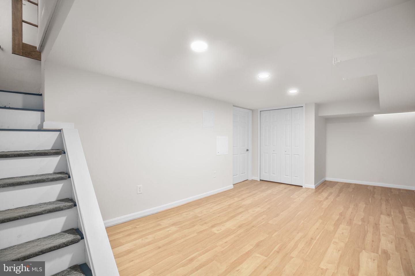 905 MONUMENT AVE, FREDERICKSBURG, Virginia 22401, 3 Bedrooms Bedrooms, ,2 BathroomsBathrooms,Residential,For sale,905 MONUMENT AVE,VAFB2009086 MLS # VAFB2009086 905 MONUMENT AVE, FREDERICKSBURG, Virginia 22401, 3 Bedrooms Bedrooms, ,2 BathroomsBathrooms,Residential,For sale,905 MONUMENT AVE,VAFB2009086 MLS # VAFB2009086