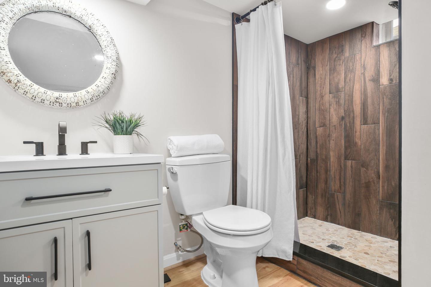 905 MONUMENT AVE, FREDERICKSBURG, Virginia 22401, 3 Bedrooms Bedrooms, ,2 BathroomsBathrooms,Residential,For sale,905 MONUMENT AVE,VAFB2009086 MLS # VAFB2009086 905 MONUMENT AVE, FREDERICKSBURG, Virginia 22401, 3 Bedrooms Bedrooms, ,2 BathroomsBathrooms,Residential,For sale,905 MONUMENT AVE,VAFB2009086 MLS # VAFB2009086