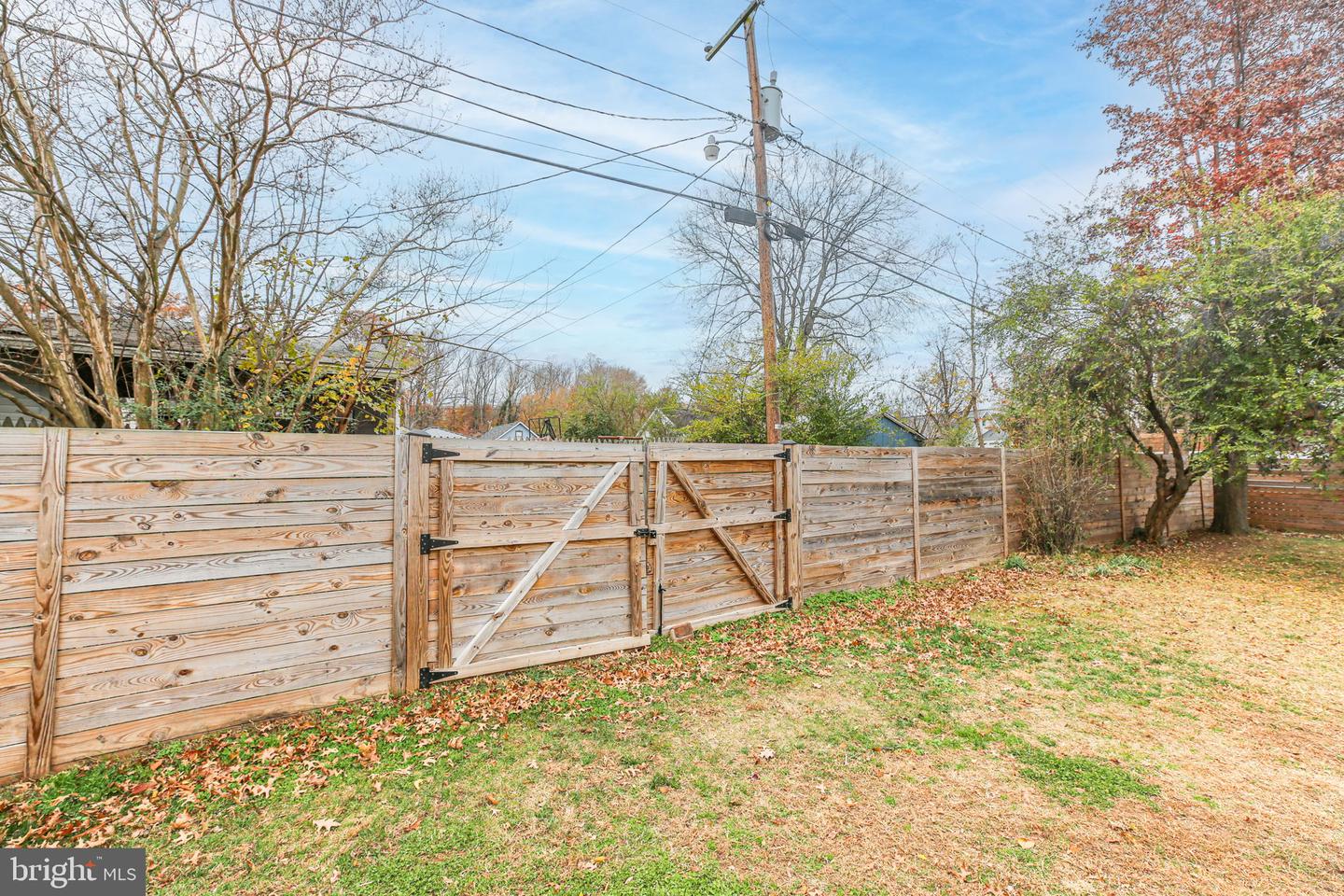 905 MONUMENT AVE, FREDERICKSBURG, Virginia 22401, 3 Bedrooms Bedrooms, ,2 BathroomsBathrooms,Residential,For sale,905 MONUMENT AVE,VAFB2009086 MLS # VAFB2009086 905 MONUMENT AVE, FREDERICKSBURG, Virginia 22401, 3 Bedrooms Bedrooms, ,2 BathroomsBathrooms,Residential,For sale,905 MONUMENT AVE,VAFB2009086 MLS # VAFB2009086