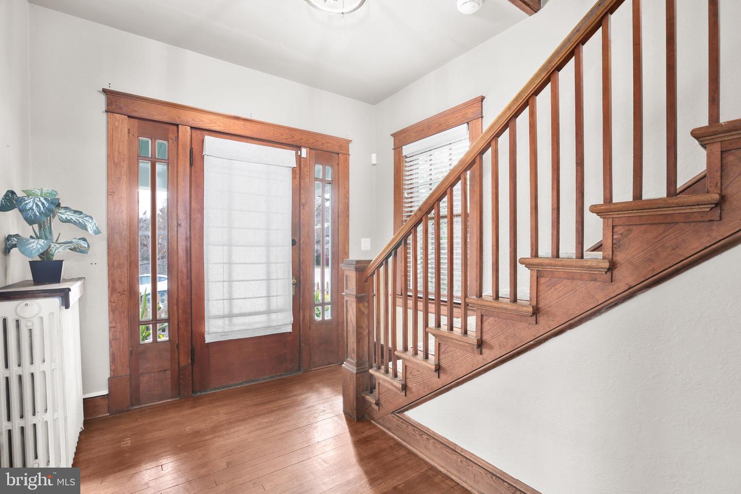 905 MONUMENT AVE, FREDERICKSBURG, Virginia 22401, 3 Bedrooms Bedrooms, ,2 BathroomsBathrooms,Residential,For sale,905 MONUMENT AVE,VAFB2009086 MLS # VAFB2009086 905 MONUMENT AVE, FREDERICKSBURG, Virginia 22401, 3 Bedrooms Bedrooms, ,2 BathroomsBathrooms,Residential,For sale,905 MONUMENT AVE,VAFB2009086 MLS # VAFB2009086