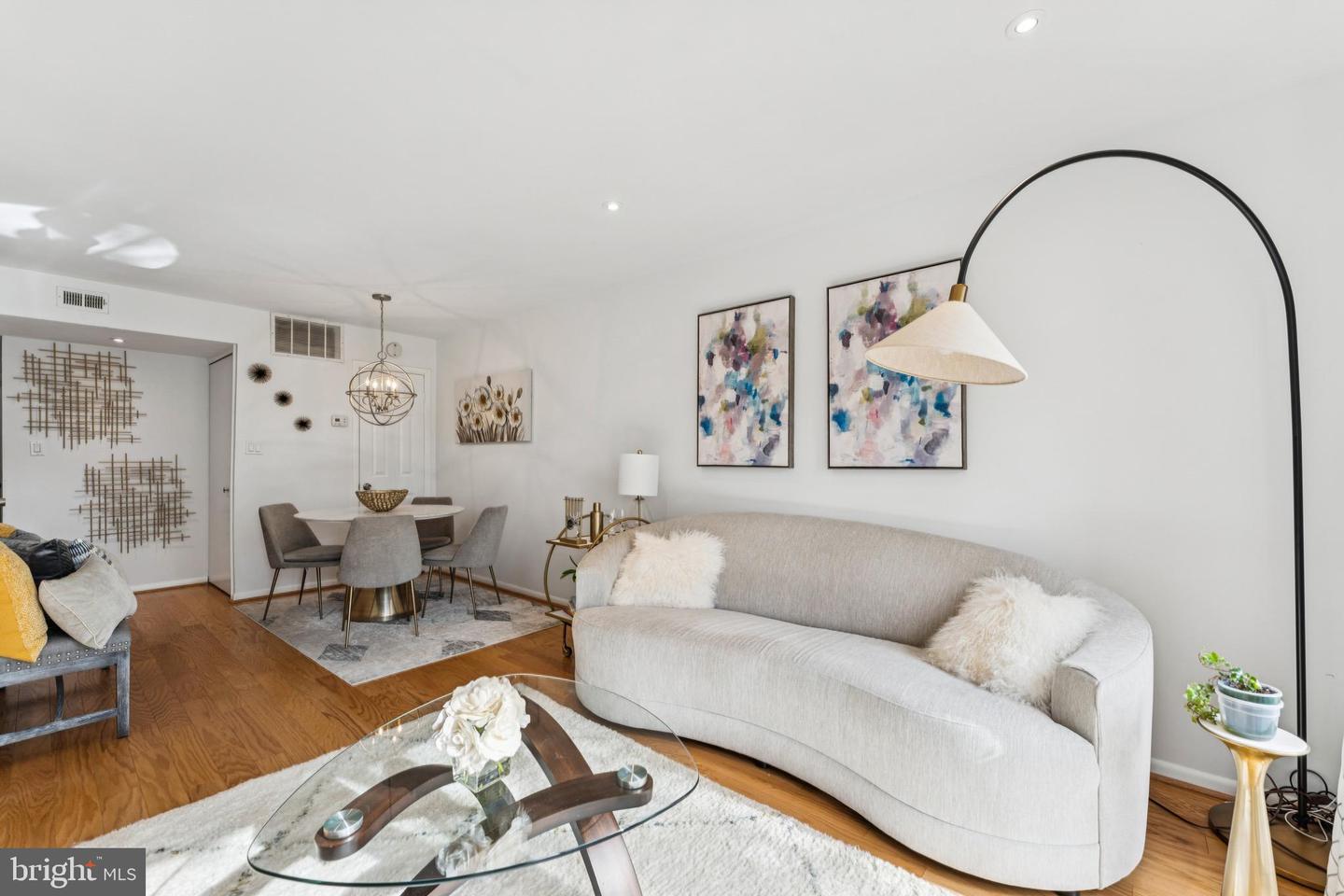 3009 HAWTHORNE DR NE, WASHINGTON, District Of Columbia 20017, 2 Bedrooms Bedrooms, ,1 BathroomBathrooms,Residential,For sale,3009 HAWTHORNE DR NE,DCDC2227584 MLS # DCDC2227584