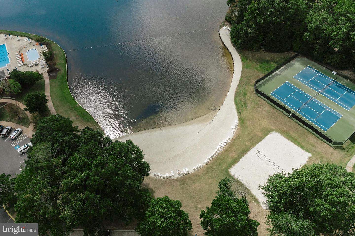 11607 FAWN LAKE PKWY, SPOTSYLVANIA, Virginia 22551, 6 Bedrooms Bedrooms, ,4 BathroomsBathrooms,Residential,For sale,11607 FAWN LAKE PKWY,VASP2037010 MLS # VASP2037010