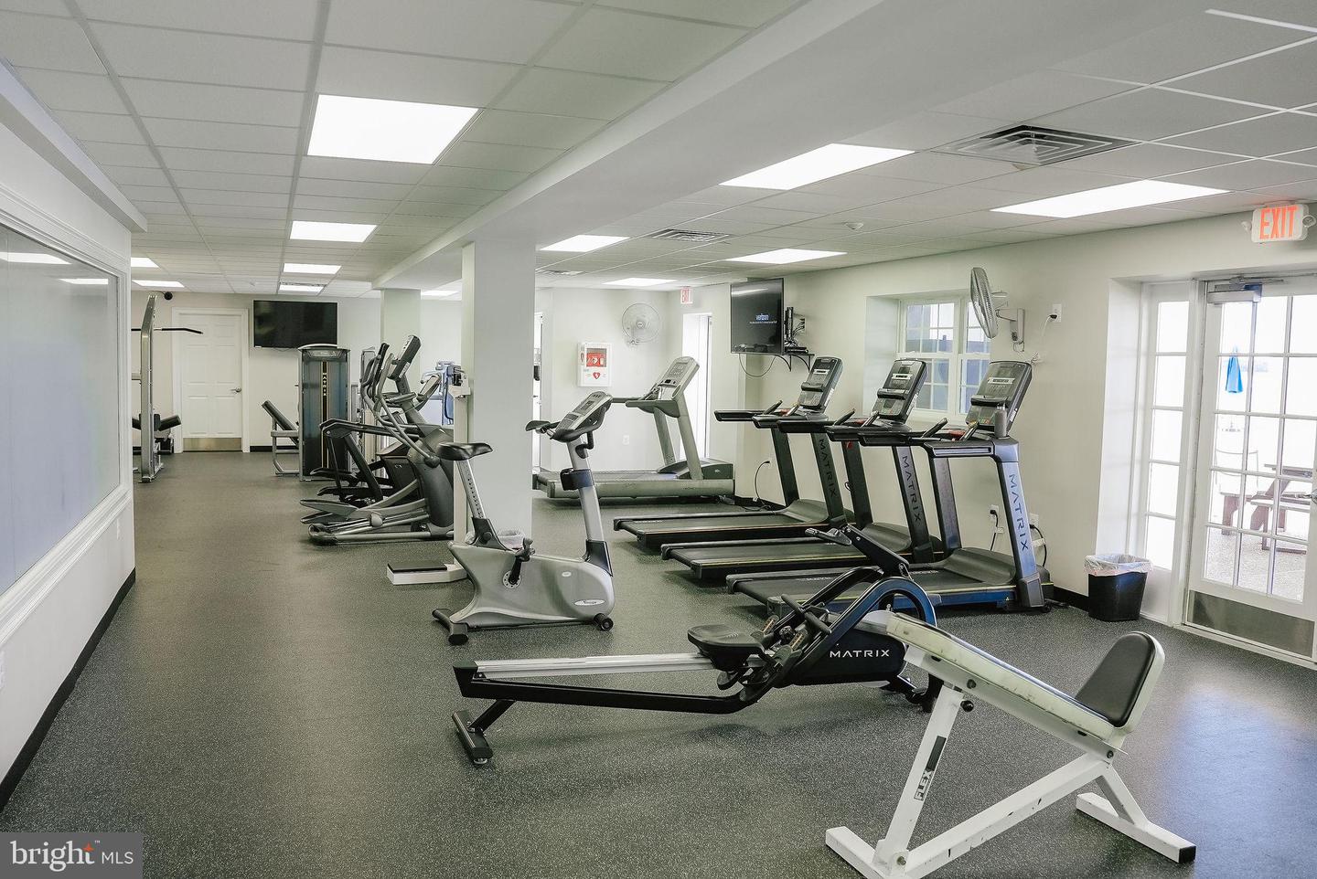 11607 FAWN LAKE PKWY, SPOTSYLVANIA, Virginia 22551, 6 Bedrooms Bedrooms, ,4 BathroomsBathrooms,Residential,For sale,11607 FAWN LAKE PKWY,VASP2037010 MLS # VASP2037010