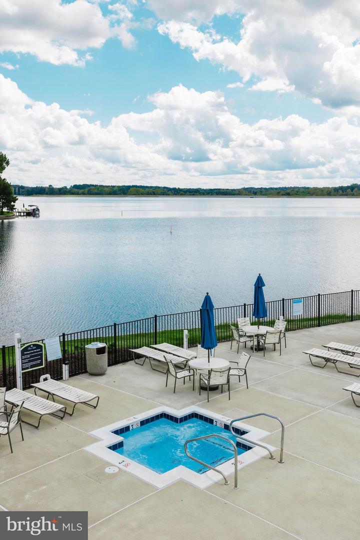 11607 FAWN LAKE PKWY, SPOTSYLVANIA, Virginia 22551, 6 Bedrooms Bedrooms, ,4 BathroomsBathrooms,Residential,For sale,11607 FAWN LAKE PKWY,VASP2037010 MLS # VASP2037010