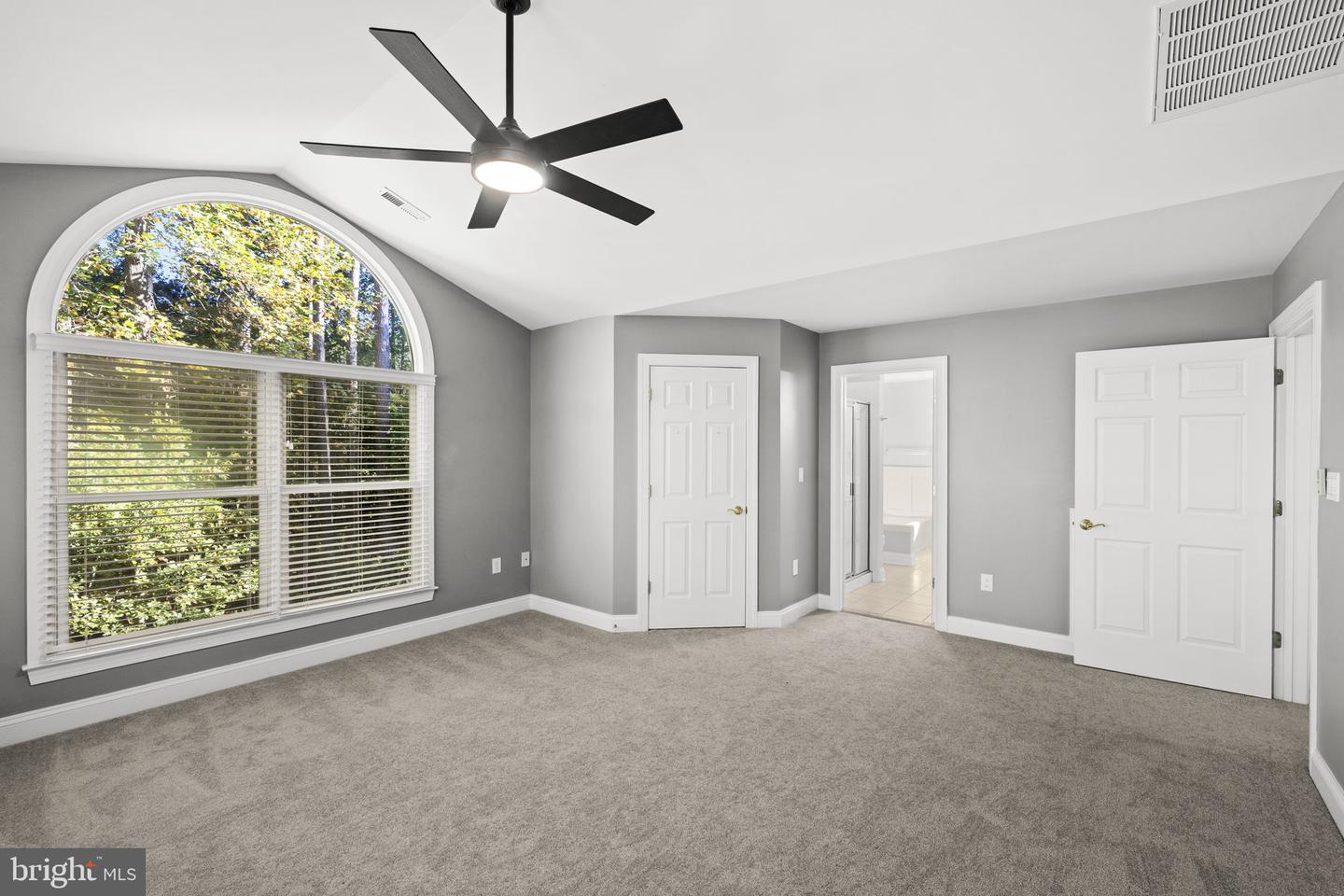 11607 FAWN LAKE PKWY, SPOTSYLVANIA, Virginia 22551, 6 Bedrooms Bedrooms, ,4 BathroomsBathrooms,Residential,For sale,11607 FAWN LAKE PKWY,VASP2037010 MLS # VASP2037010