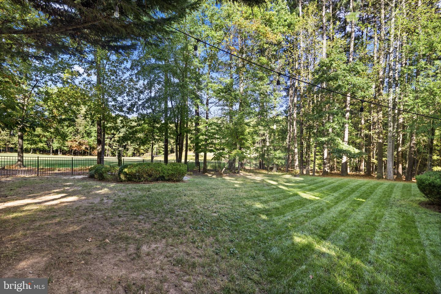 11607 FAWN LAKE PKWY, SPOTSYLVANIA, Virginia 22551, 6 Bedrooms Bedrooms, ,4 BathroomsBathrooms,Residential,For sale,11607 FAWN LAKE PKWY,VASP2037010 MLS # VASP2037010