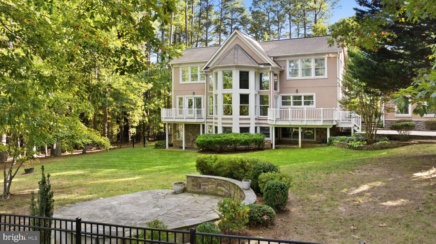 11607 FAWN LAKE PKWY, SPOTSYLVANIA, Virginia 22551, 6 Bedrooms Bedrooms, ,4 BathroomsBathrooms,Residential,For sale,11607 FAWN LAKE PKWY,VASP2037010 MLS # VASP2037010