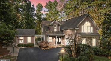 11607 FAWN LAKE PKWY, SPOTSYLVANIA, Virginia 22551, 6 Bedrooms Bedrooms, ,4 BathroomsBathrooms,Residential,For sale,11607 FAWN LAKE PKWY,VASP2037010 MLS # VASP2037010