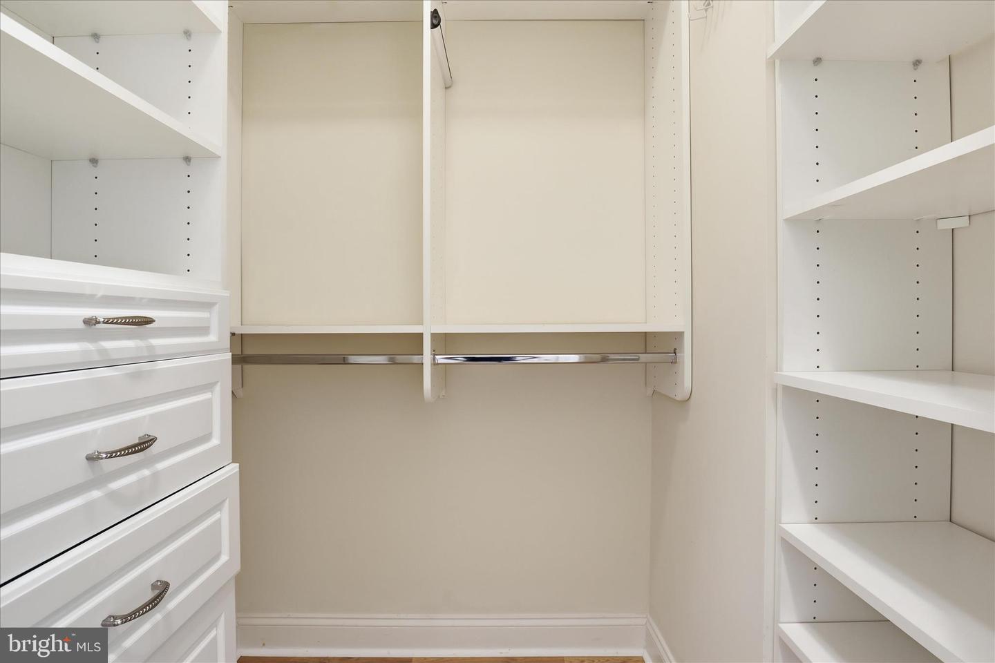 42983 PASCALE TER, ASHBURN, Virginia 20148, 3 Bedrooms Bedrooms, ,3 BathroomsBathrooms,Residential,For sale,42983 PASCALE TER,VALO2109412 MLS # VALO2109412