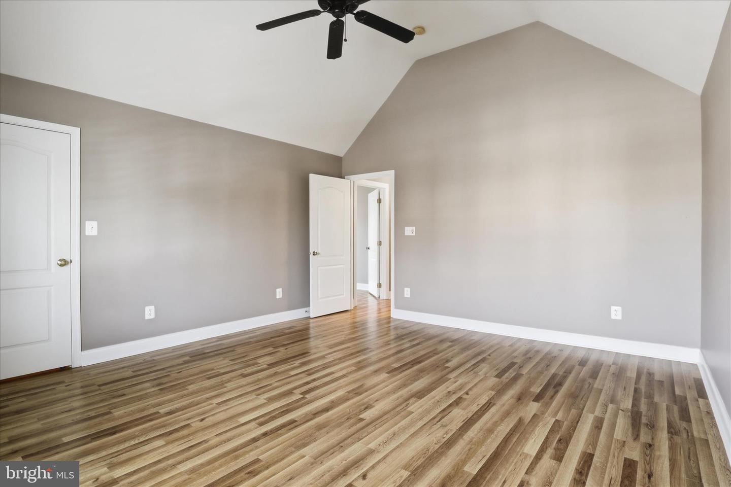 42983 PASCALE TER, ASHBURN, Virginia 20148, 3 Bedrooms Bedrooms, ,3 BathroomsBathrooms,Residential,For sale,42983 PASCALE TER,VALO2109412 MLS # VALO2109412