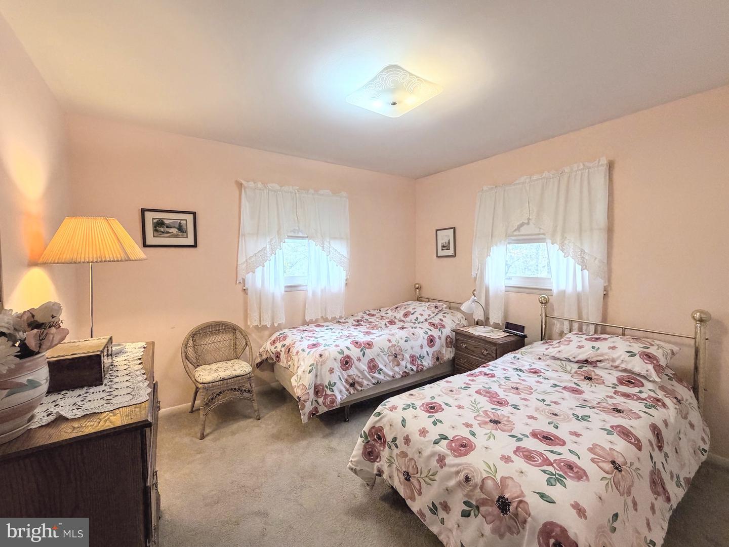 9921 WOODROW ST, VIENNA, Virginia 22181, 5 Bedrooms Bedrooms, ,2 BathroomsBathrooms,Residential,For sale,9921 WOODROW ST,VAFX2276860 MLS # VAFX2276860 9921 WOODROW ST, VIENNA, Virginia 22181, 5 Bedrooms Bedrooms, ,2 BathroomsBathrooms,Residential,For sale,9921 WOODROW ST,VAFX2276860 MLS # VAFX2276860