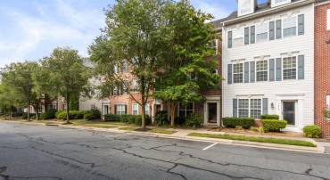 12904 LEATHERWOOD LN, WOODBRIDGE, Virginia 22192, 3 Bedrooms Bedrooms, ,2 BathroomsBathrooms,Residential,For sale,12904 LEATHERWOOD LN,VAPW2106942 MLS # VAPW2106942