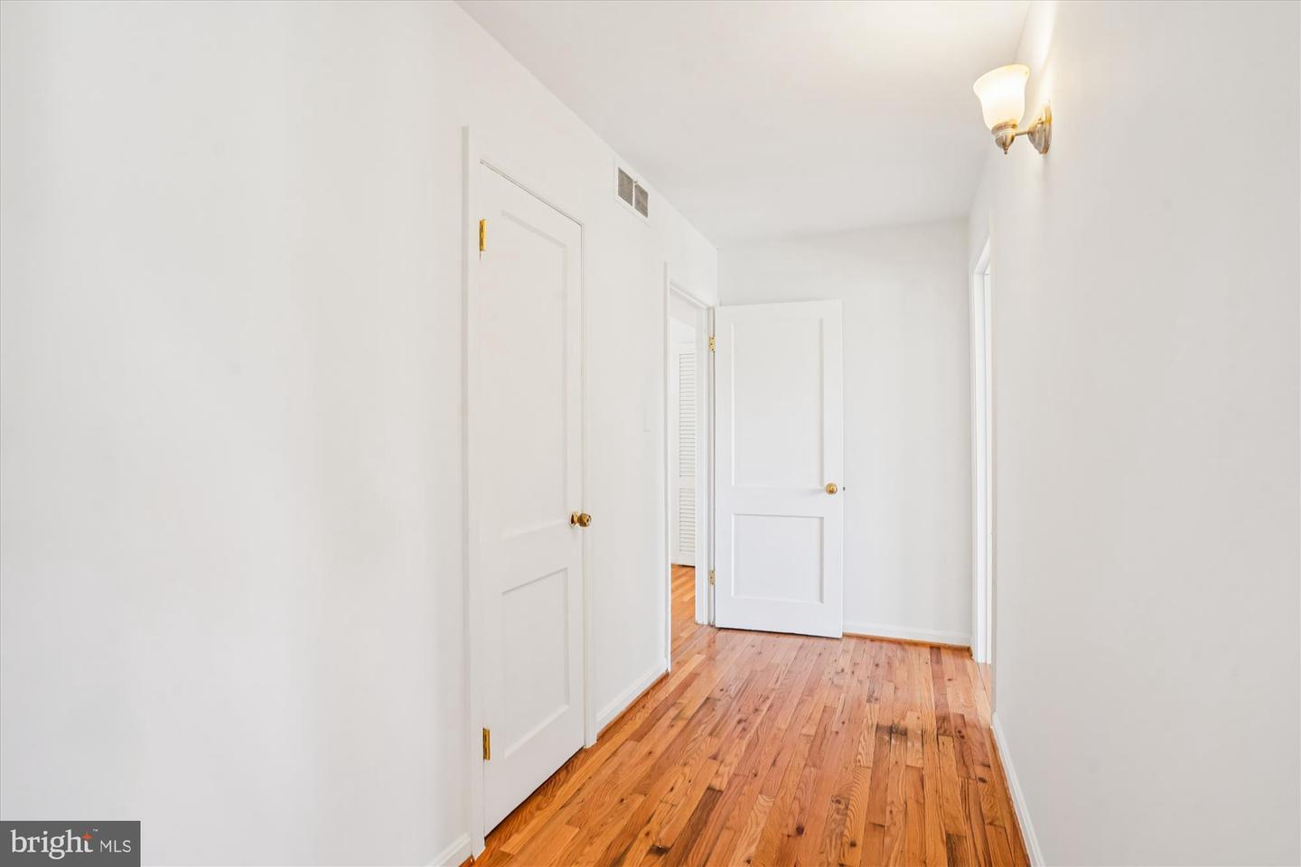 3201 NOTTAGE LN, FALLS CHURCH, Virginia 22042, 6 Bedrooms Bedrooms, ,4 BathroomsBathrooms,Residential,For sale,3201 NOTTAGE LN,VAFX2277438 MLS # VAFX2277438