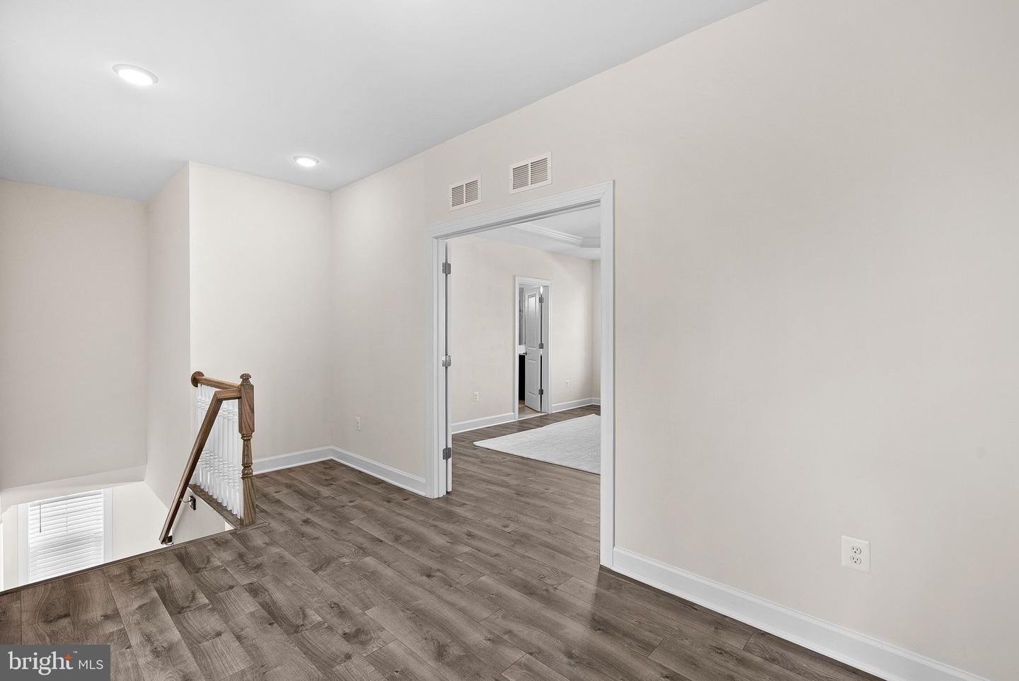 8682 BELLE GROVE WAY, MANASSAS, Virginia 20110, 5 Bedrooms Bedrooms, ,4 BathroomsBathrooms,Residential,For sale,8682 BELLE GROVE WAY,VAPW2107316 MLS # VAPW2107316