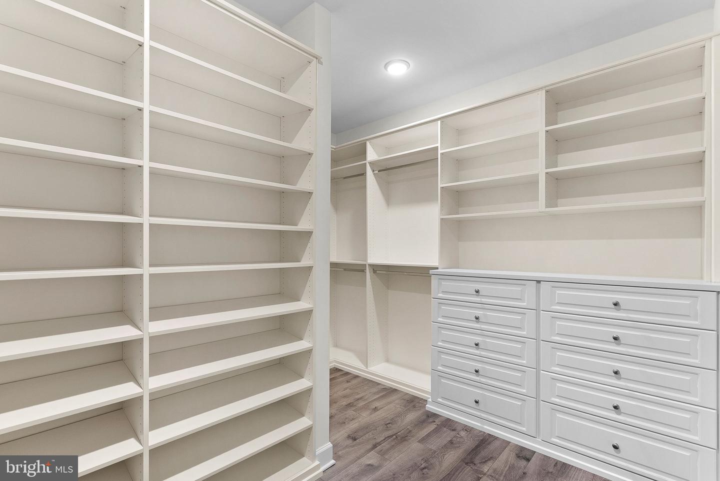 8682 BELLE GROVE WAY, MANASSAS, Virginia 20110, 5 Bedrooms Bedrooms, ,4 BathroomsBathrooms,Residential,For sale,8682 BELLE GROVE WAY,VAPW2107316 MLS # VAPW2107316