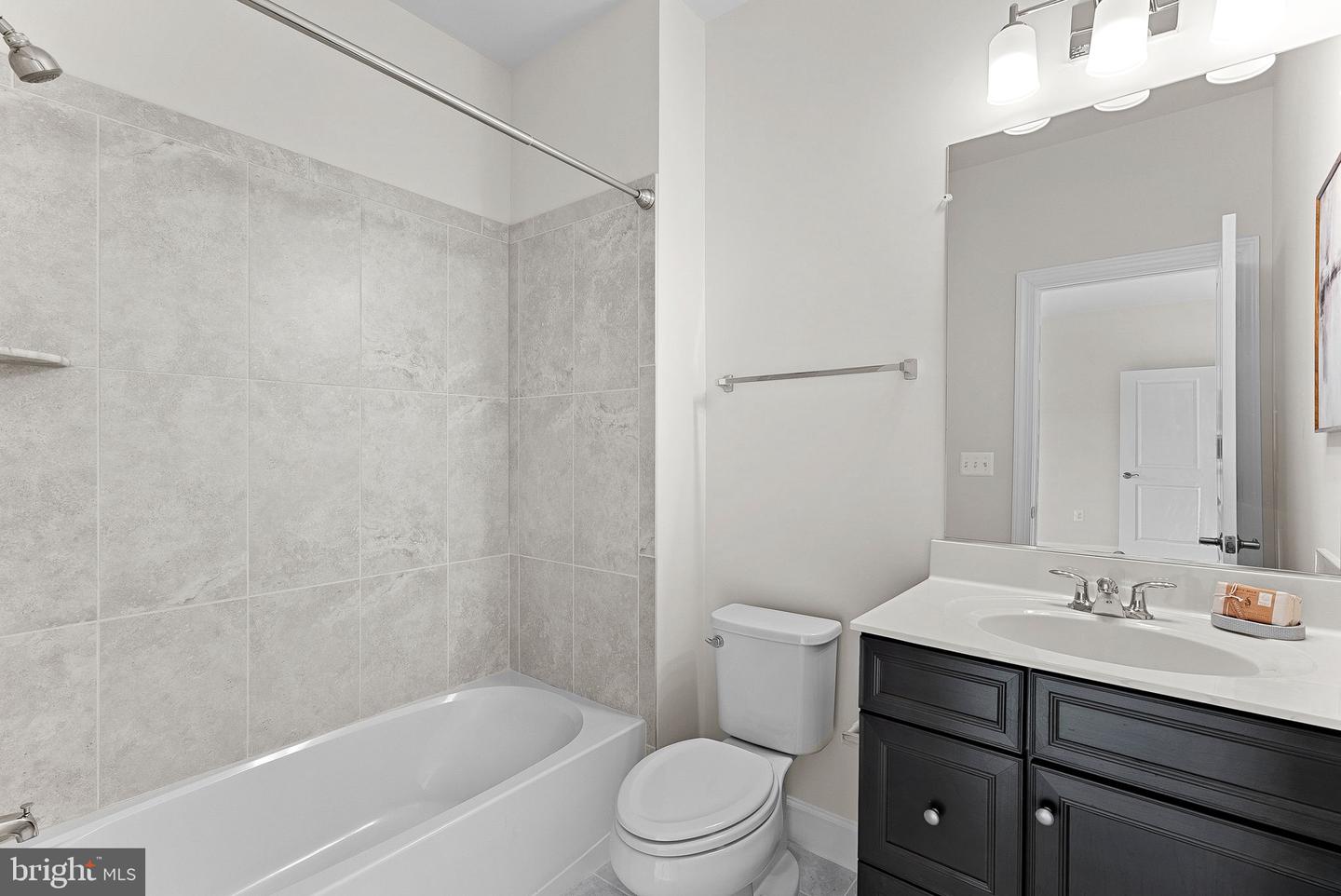 8682 BELLE GROVE WAY, MANASSAS, Virginia 20110, 5 Bedrooms Bedrooms, ,4 BathroomsBathrooms,Residential,For sale,8682 BELLE GROVE WAY,VAPW2107316 MLS # VAPW2107316