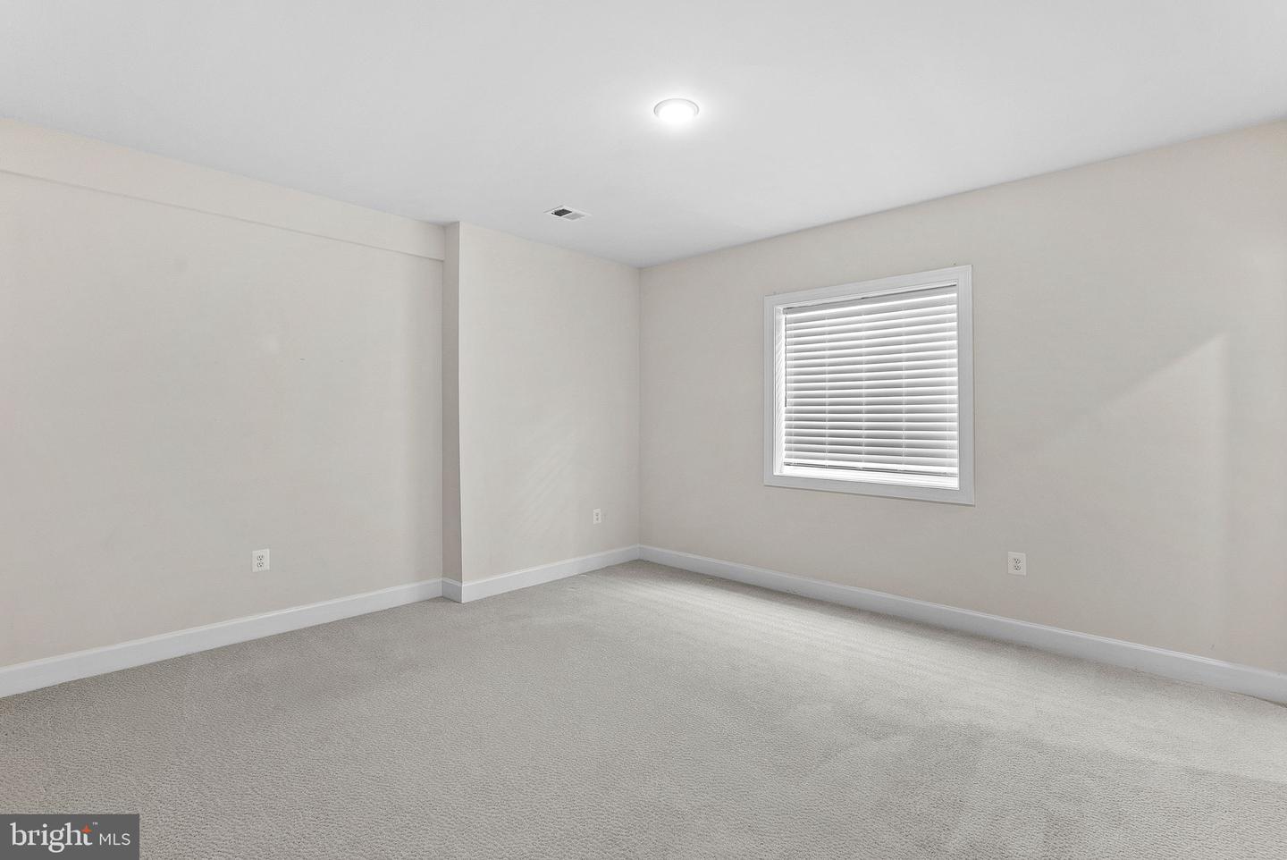 8682 BELLE GROVE WAY, MANASSAS, Virginia 20110, 5 Bedrooms Bedrooms, ,4 BathroomsBathrooms,Residential,For sale,8682 BELLE GROVE WAY,VAPW2107316 MLS # VAPW2107316