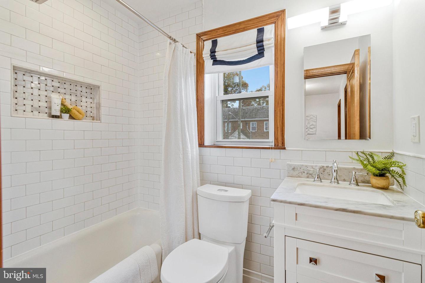 4900 1ST ST NW, WASHINGTON, District Of Columbia 20011, 3 Bedrooms Bedrooms, ,2 BathroomsBathrooms,Residential,For sale,4900 1ST ST NW,DCDC2230716 MLS # DCDC2230716