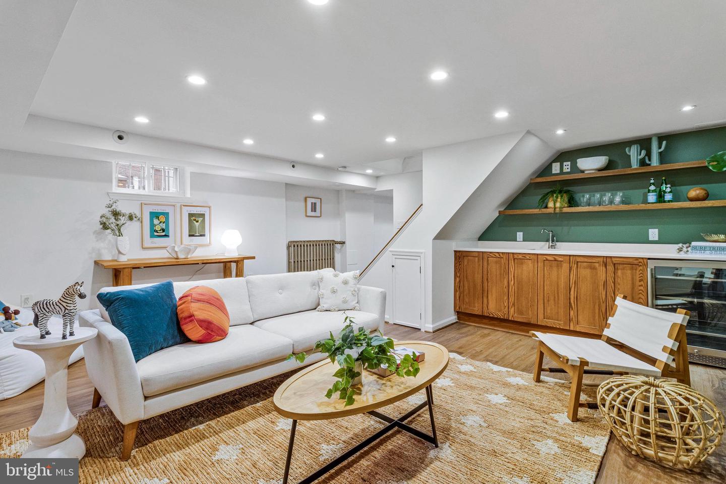 4900 1ST ST NW, WASHINGTON, District Of Columbia 20011, 3 Bedrooms Bedrooms, ,2 BathroomsBathrooms,Residential,For sale,4900 1ST ST NW,DCDC2230716 MLS # DCDC2230716