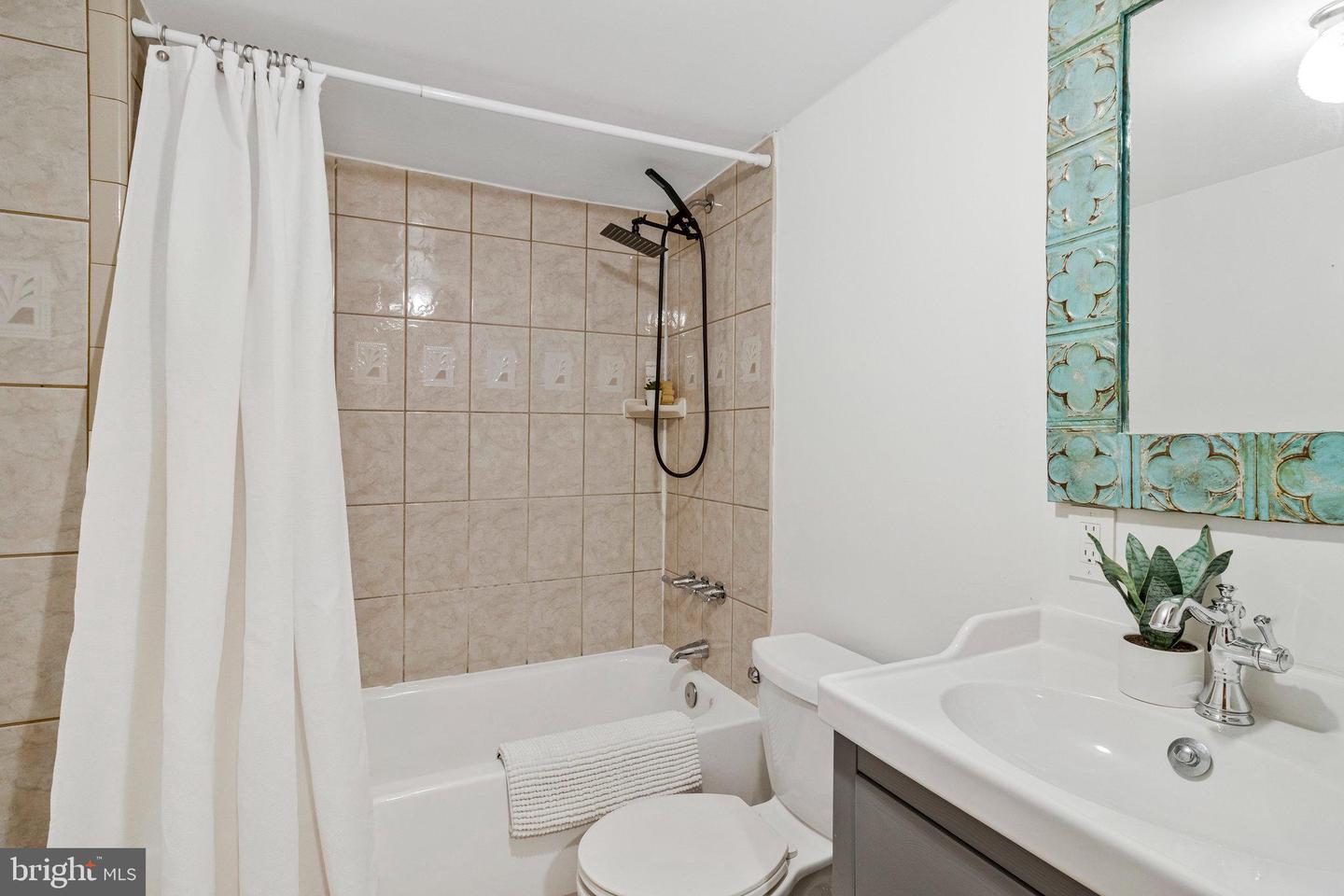 4900 1ST ST NW, WASHINGTON, District Of Columbia 20011, 3 Bedrooms Bedrooms, ,2 BathroomsBathrooms,Residential,For sale,4900 1ST ST NW,DCDC2230716 MLS # DCDC2230716