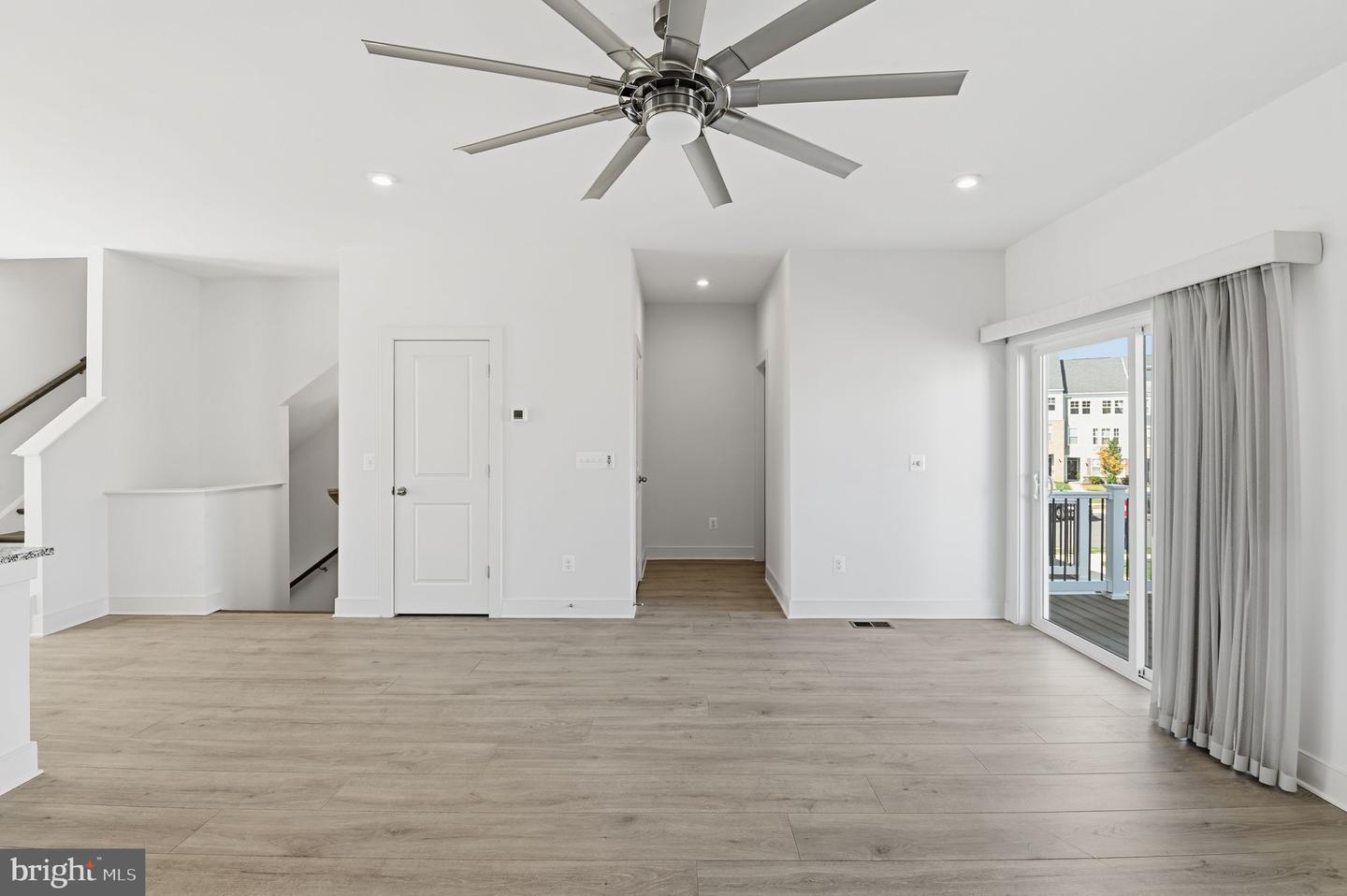 1490 MEADOWLARK GLEN RD, DUMFRIES, Virginia 22026, 4 Bedrooms Bedrooms, ,2 BathroomsBathrooms,Residential,For sale,1490 MEADOWLARK GLEN RD,VAPW2107438 MLS # VAPW2107438