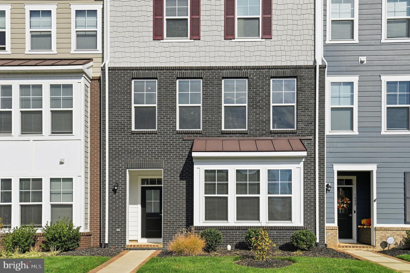 1490 MEADOWLARK GLEN RD, DUMFRIES, Virginia 22026, 4 Bedrooms Bedrooms, ,2 BathroomsBathrooms,Residential,For sale,1490 MEADOWLARK GLEN RD,VAPW2107438 MLS # VAPW2107438